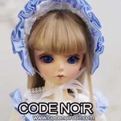 CMD000195 Blue Maid of Hearts CMD000195 Blue Maid of Hearts