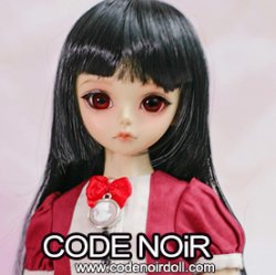 CMW000052 Black Hime-Cut CMW000052 Black Hime-Cut