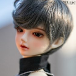 BLACK BLACK